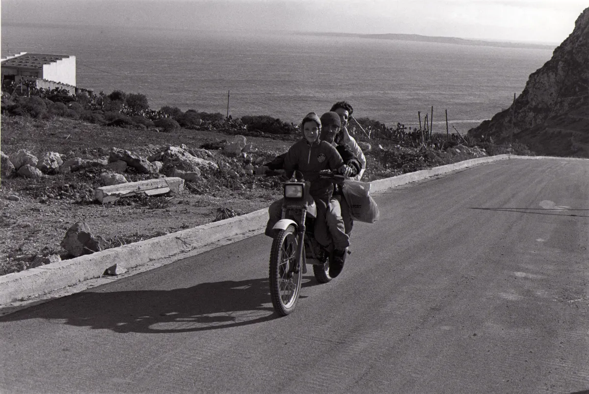 Bernard Ploaau, Ile de Levanzo, 1988 